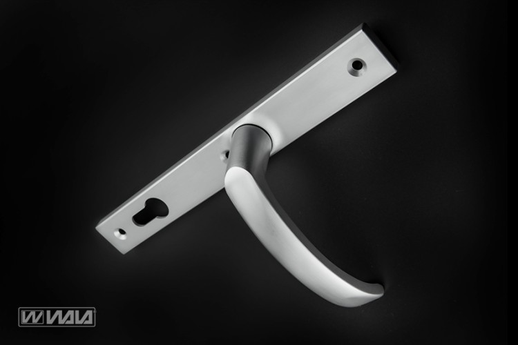 WALA klamko-klamka na długim szyldzie L=92 H1/S2 Biała